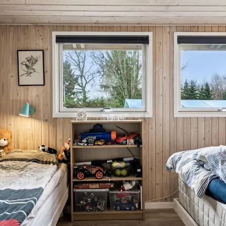 Juste - 1-7km From The Sea By Interhome